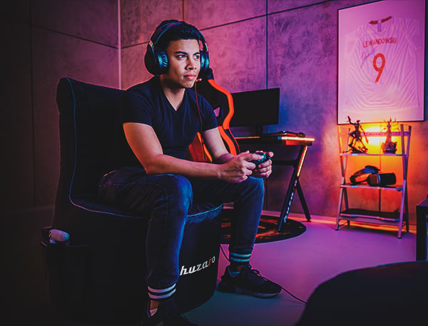 Słuchawki gamingowe z mikrofonem – niezbędne akcesorium dla e-sportowców i fanów gier multiplayer