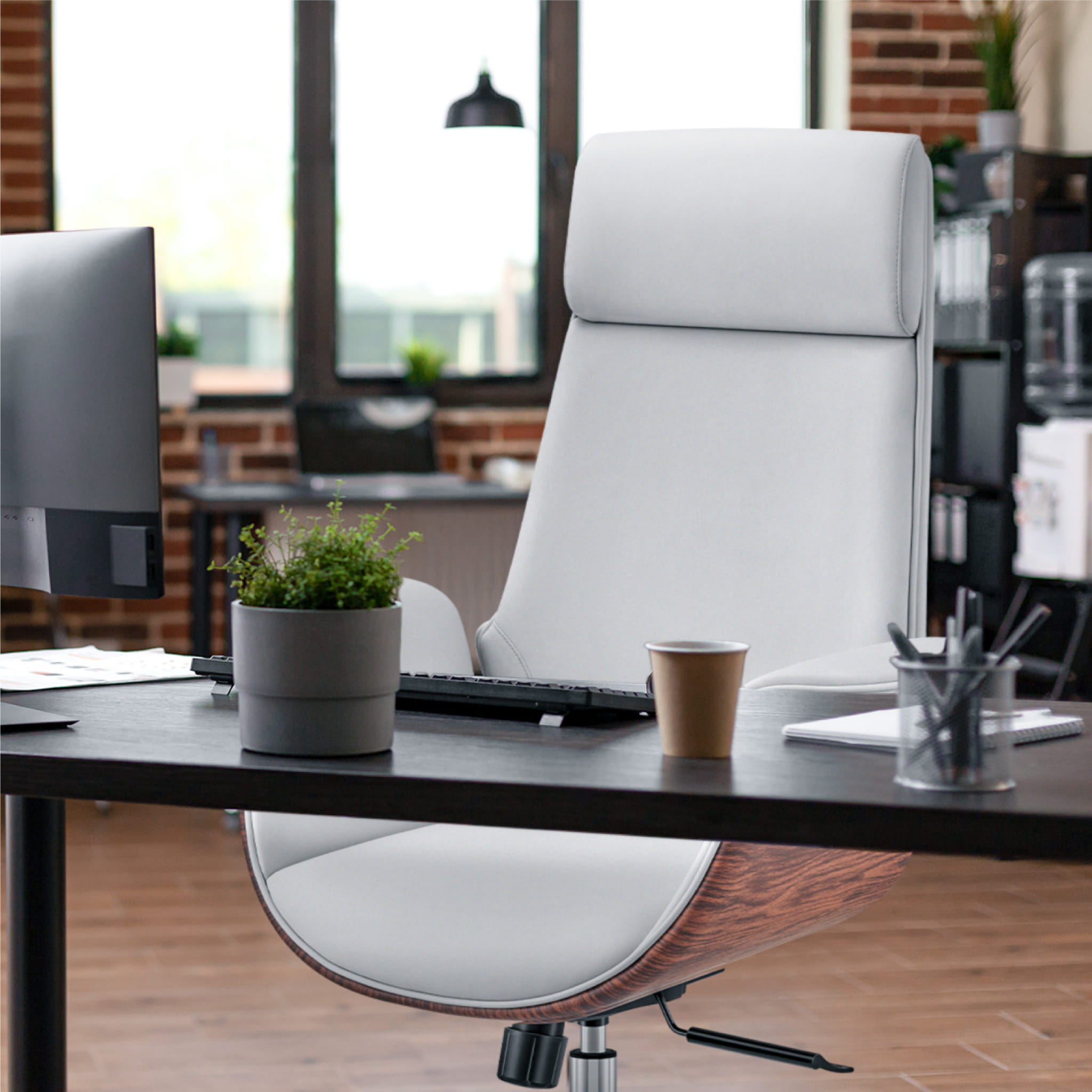 Sillón de oficina Mark Adler Boss 8.2