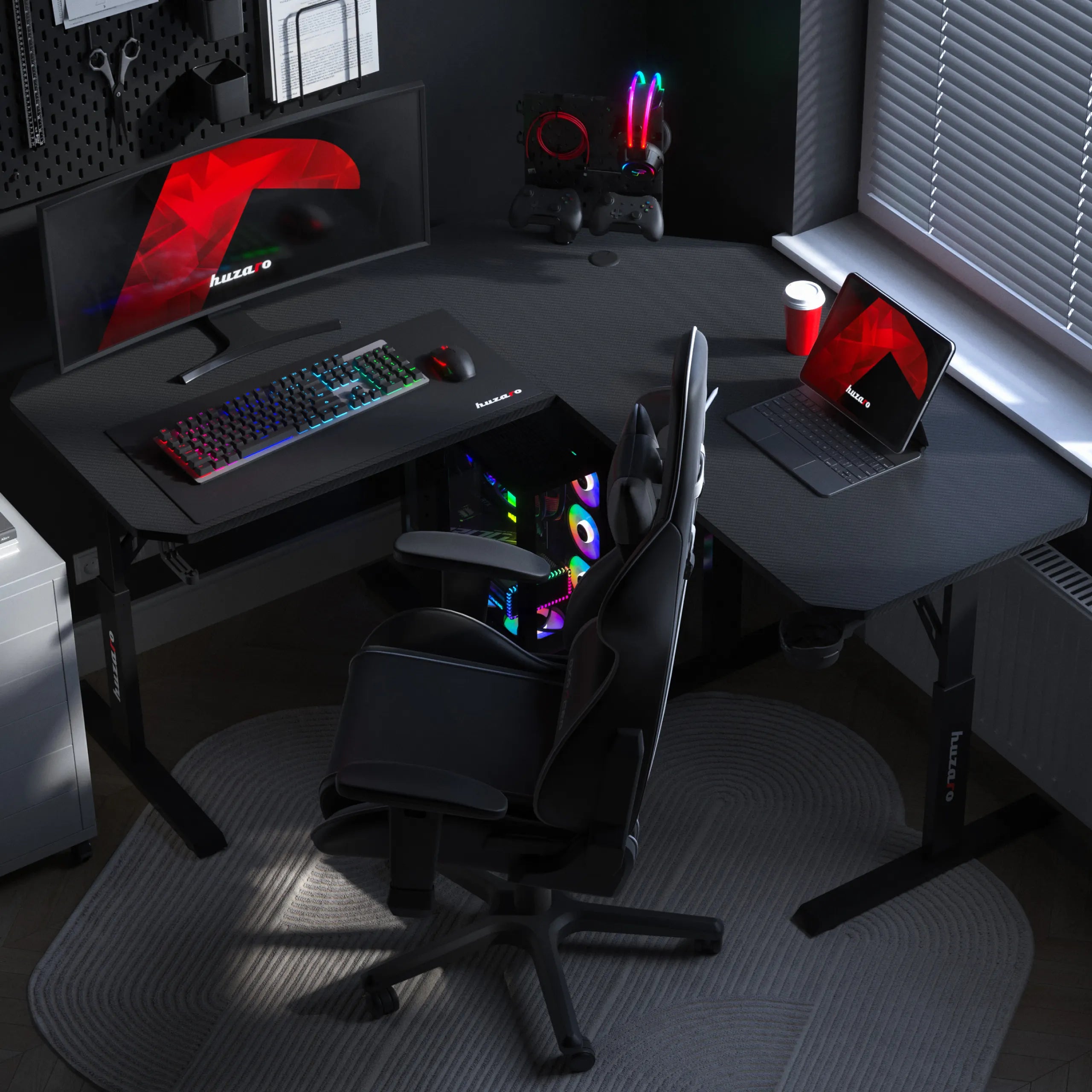 Escritorio gaming de esquina con altura regulable Huzaro Hero 7.3 Black