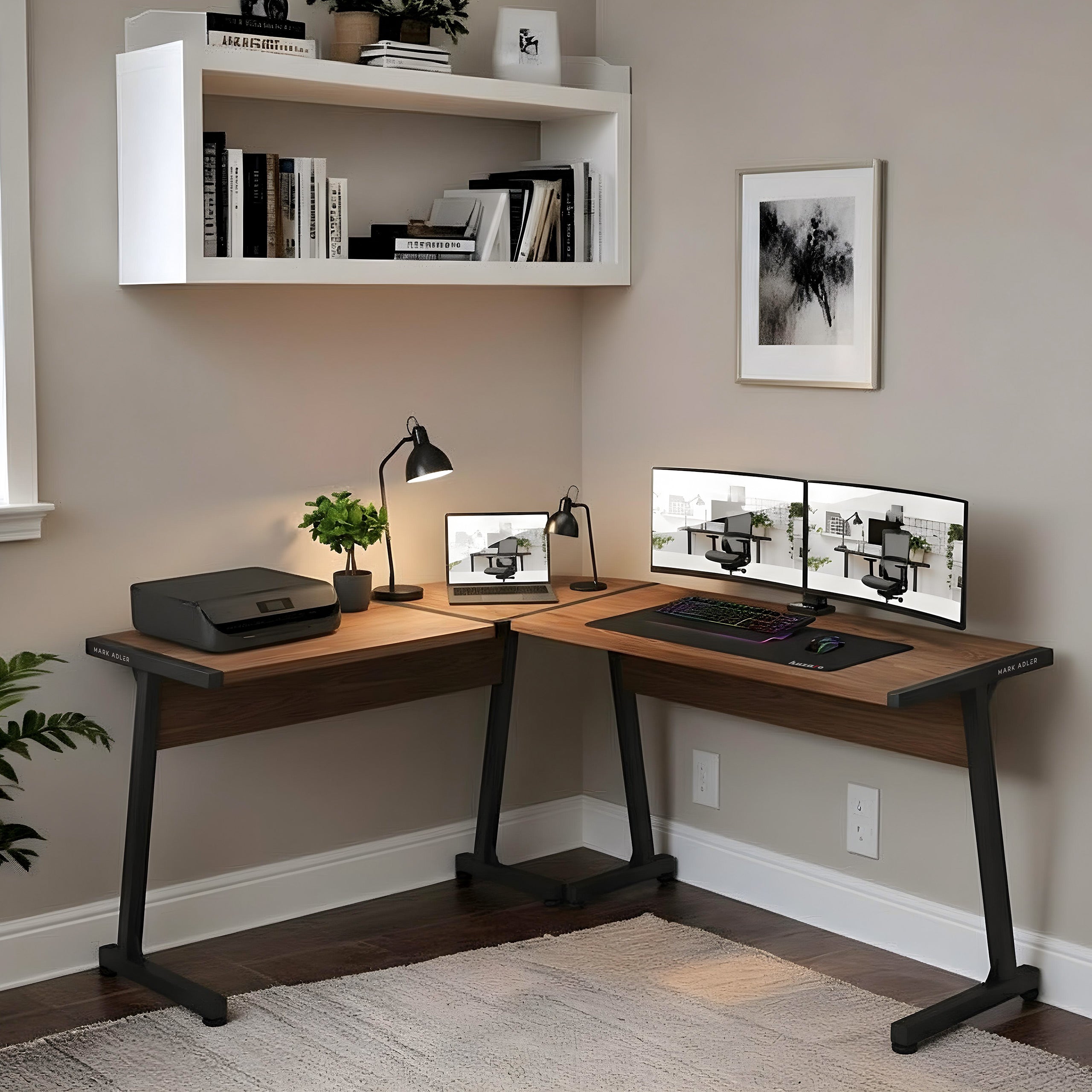 Escritorio Mark Adler Leader 5,5, altura de la superficie de trabajo: 147 cm