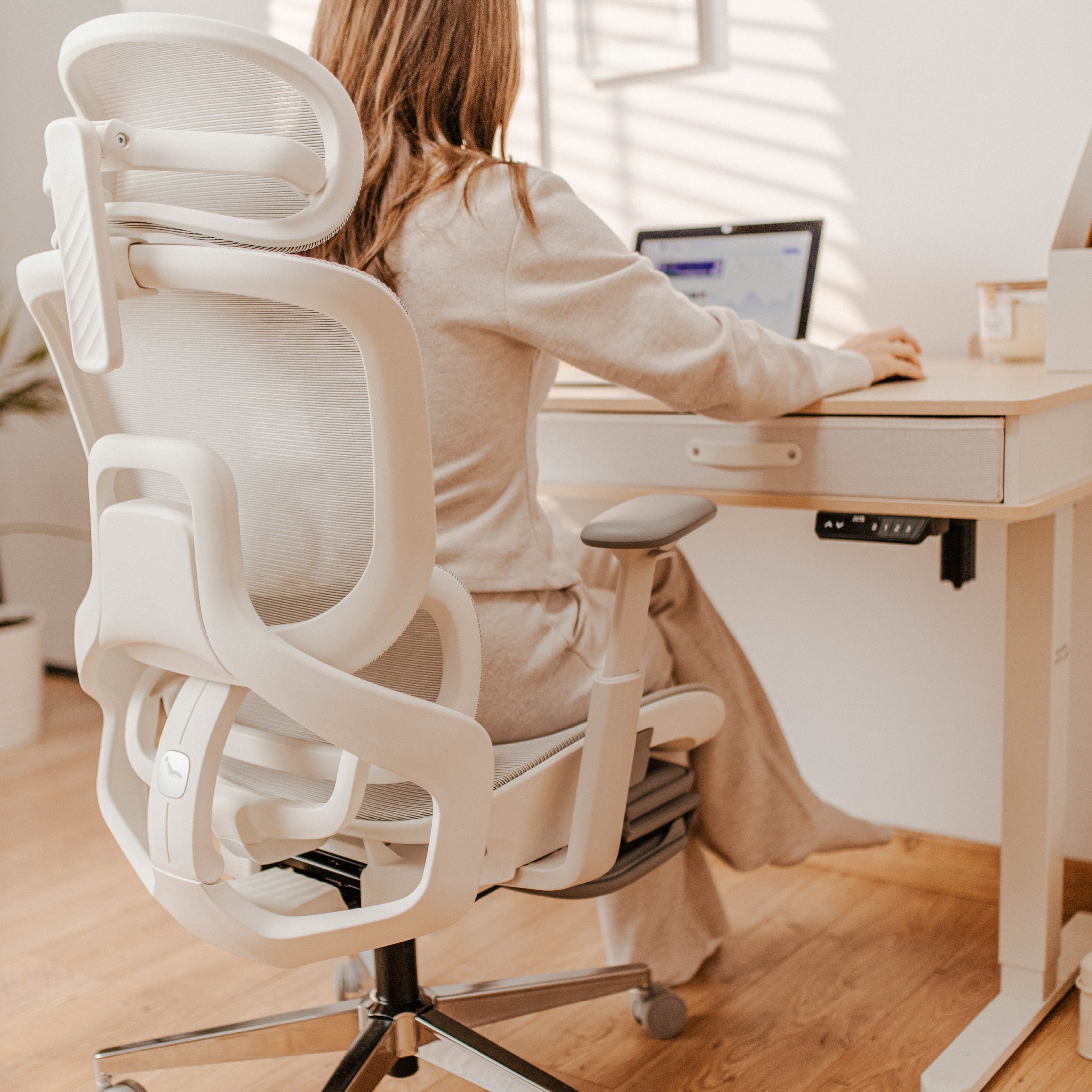 Sillón ergonómico Mark Adler Expert 9.3 Grey