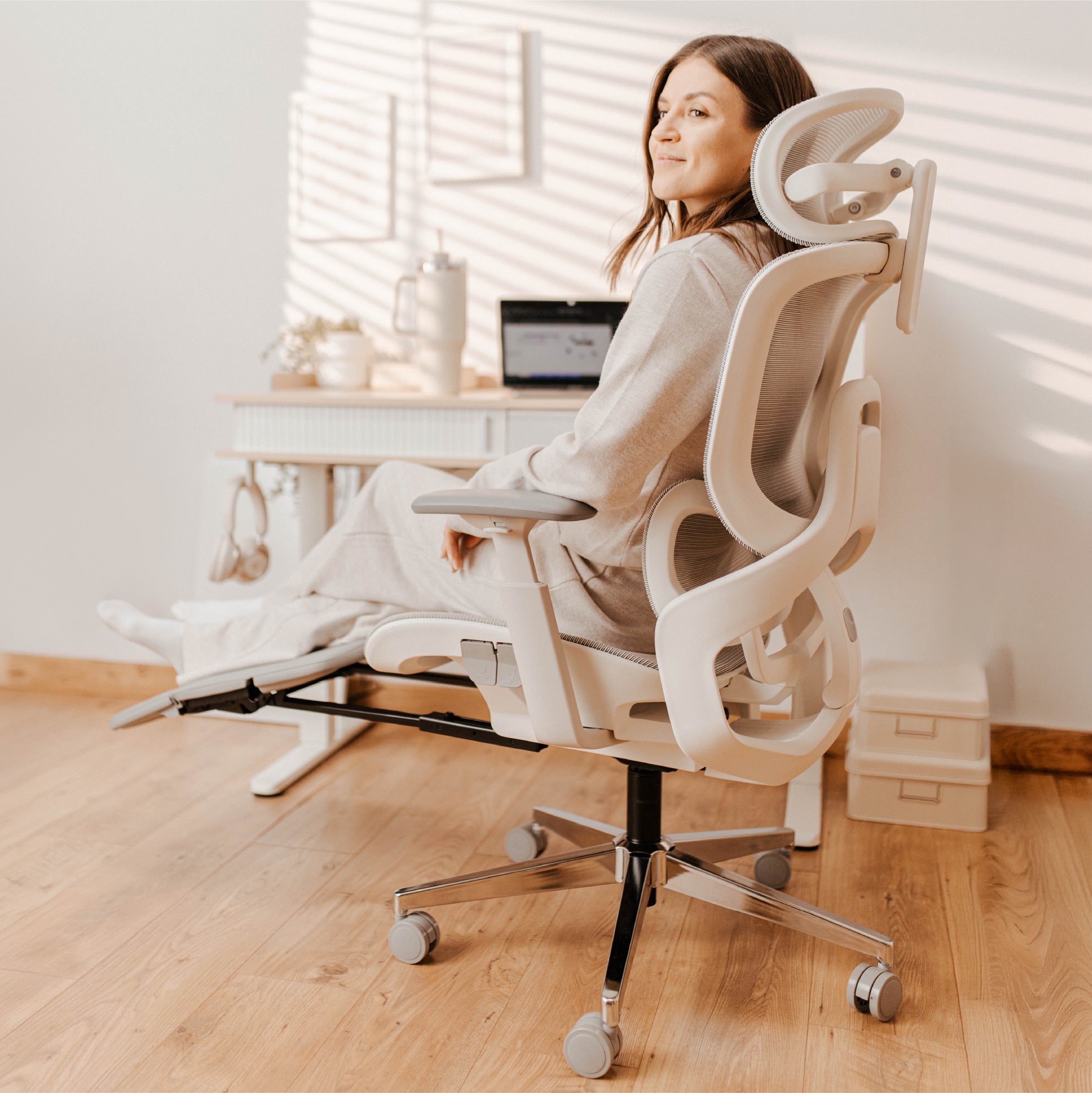 Sillón ergonómico Mark Adler Expert 9.3 Grey