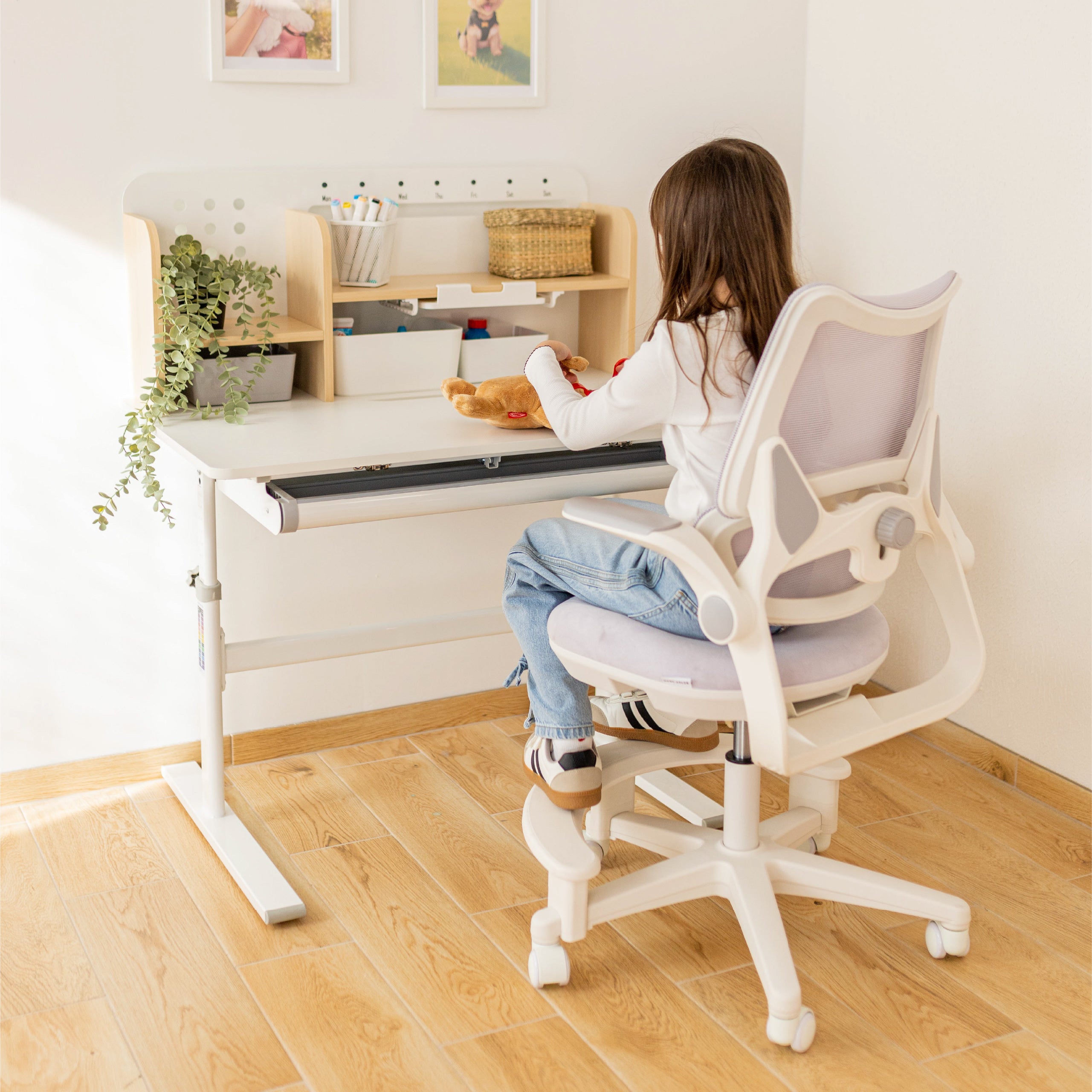 Silla de escritorio para niños Mark Adler Junior 5.7 Purple
