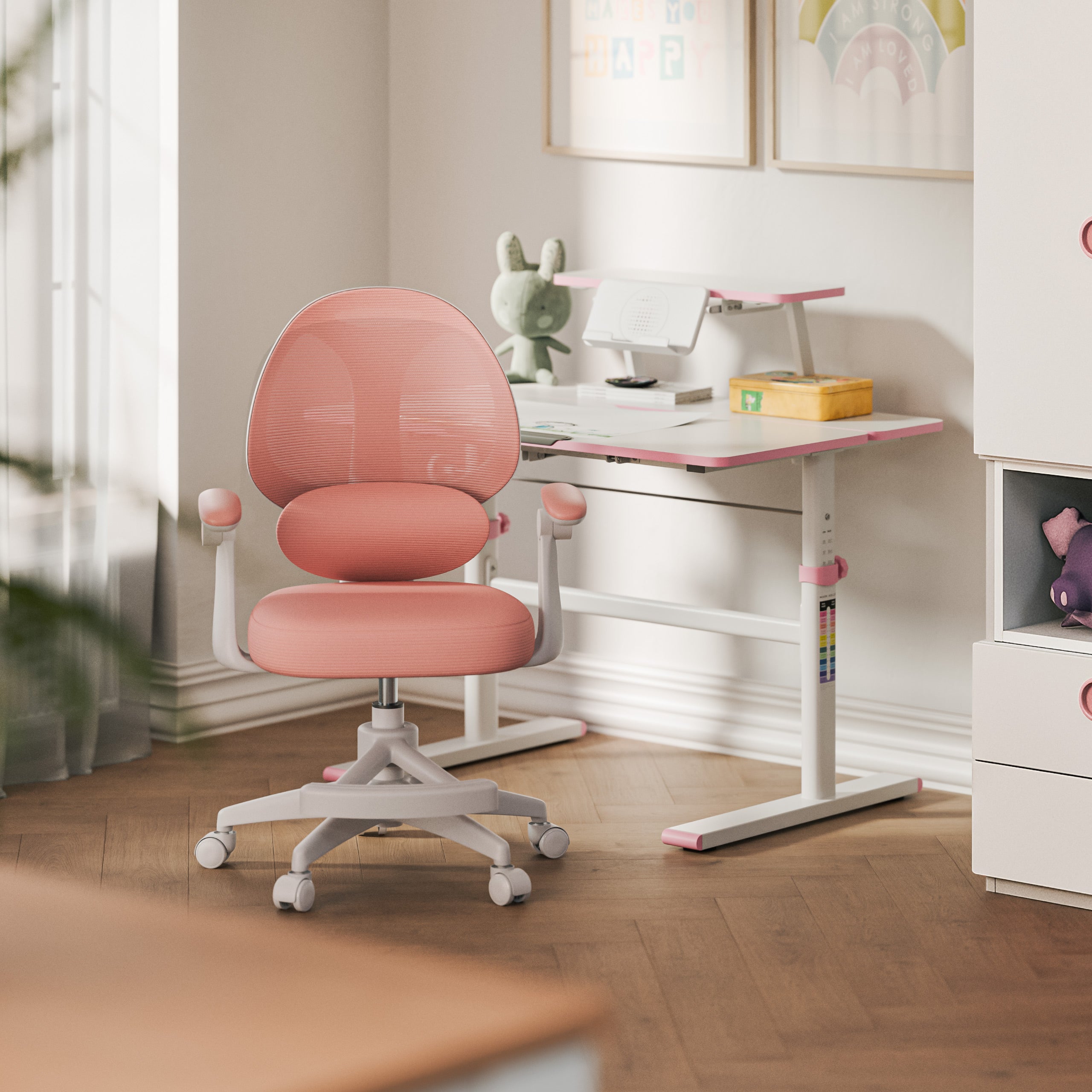 Sillón de escritorio para niños Mark Adler Junior 4.5 Rosa