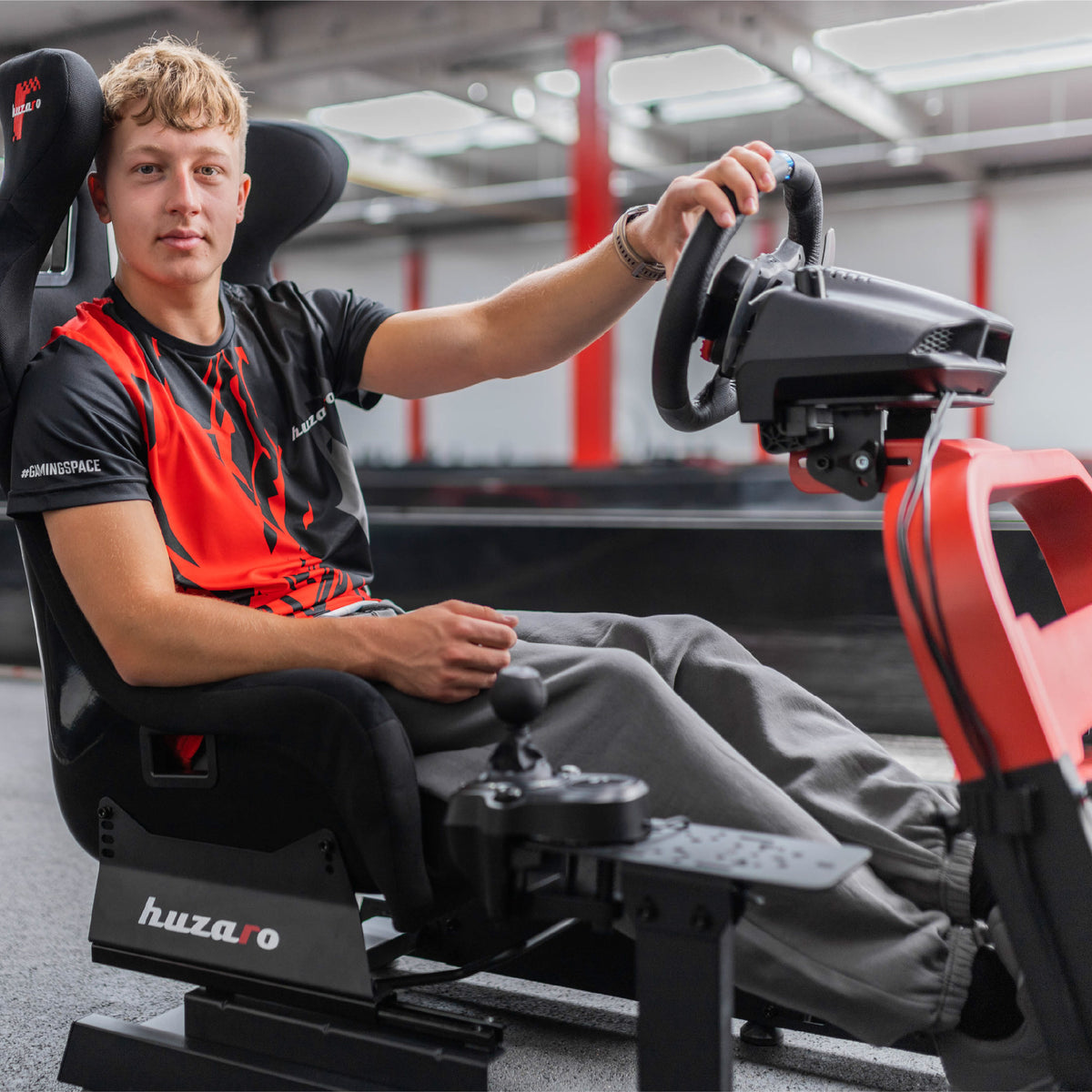 Cabina de carreras Huzaro Speed 8.3 para sim racing